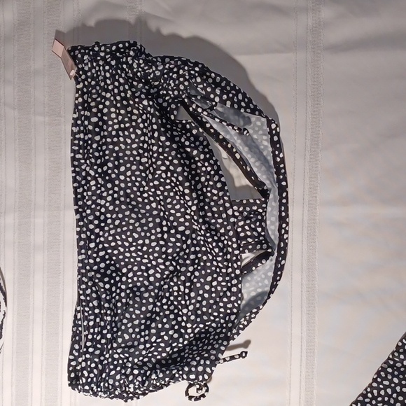 NWT  3Pc Victoria's Secret Black and White Polka Dot Bikini - Picture 3 of 4